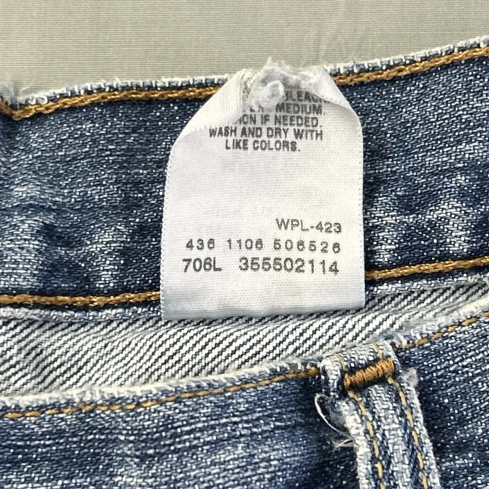 VTG Levi's 550 Jean Shorts Baggy Y2K Distressed Whisker Fade Men's Size 38